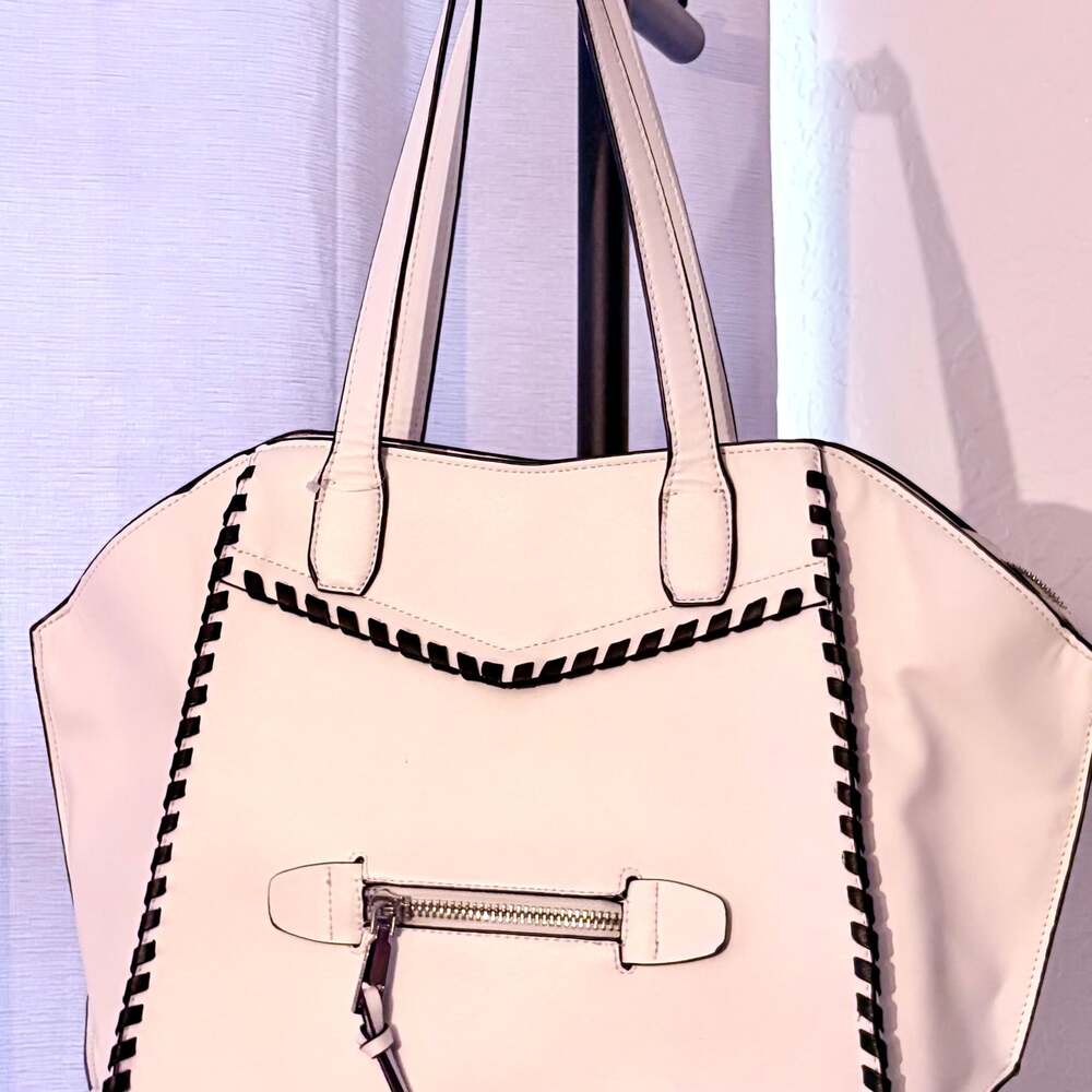 BCBGeneration NWT - image 1